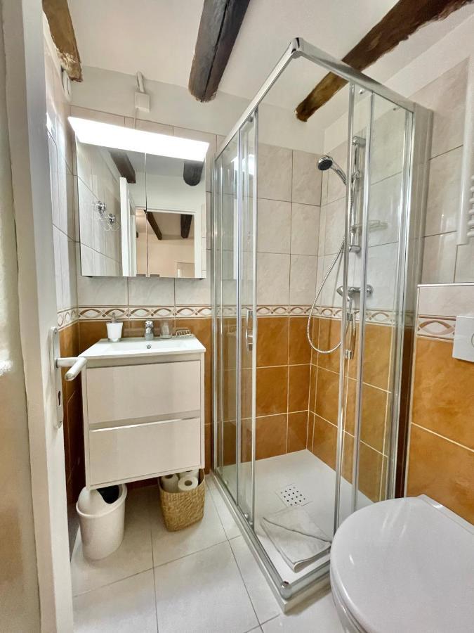 Acquassoma Vielle Ville Duplex Menton Exteriör bild