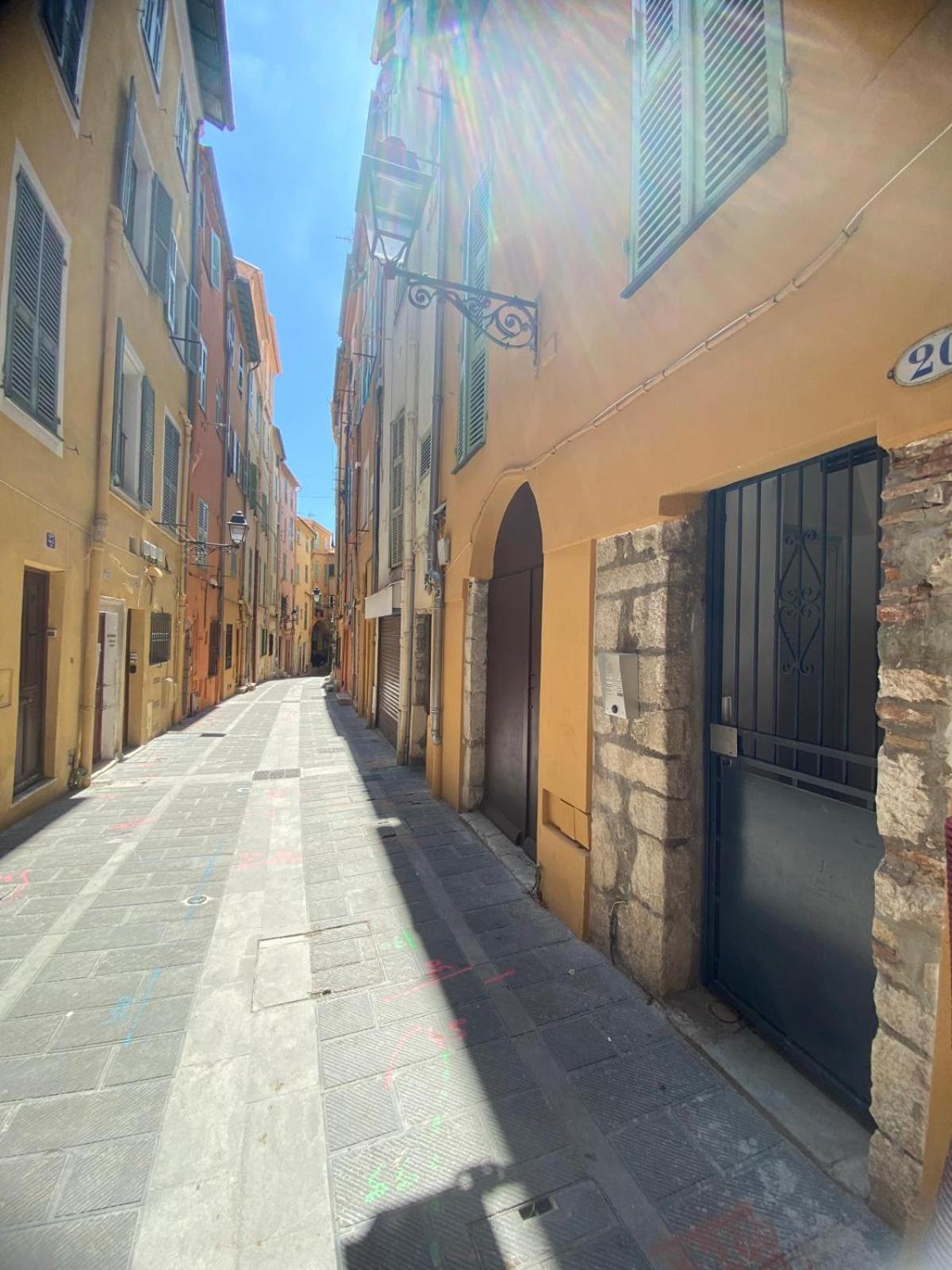 Acquassoma Vielle Ville Duplex Menton Exteriör bild